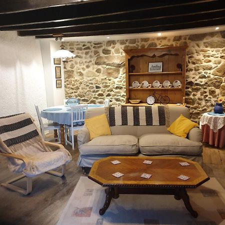Bay Cottage Gite, Busserolles. Ngoại thất bức ảnh