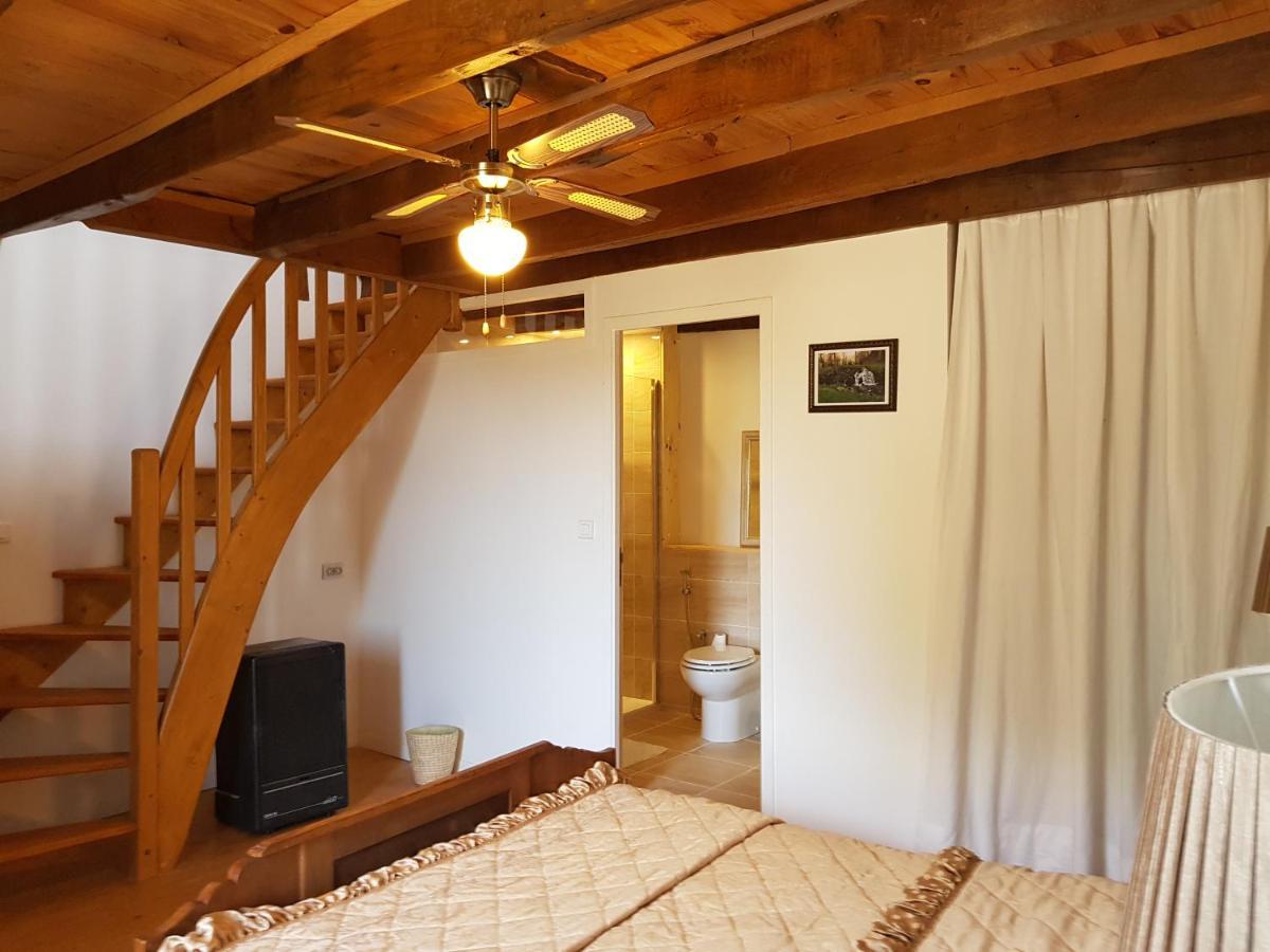 Bay Cottage Gite, Busserolles. Ngoại thất bức ảnh